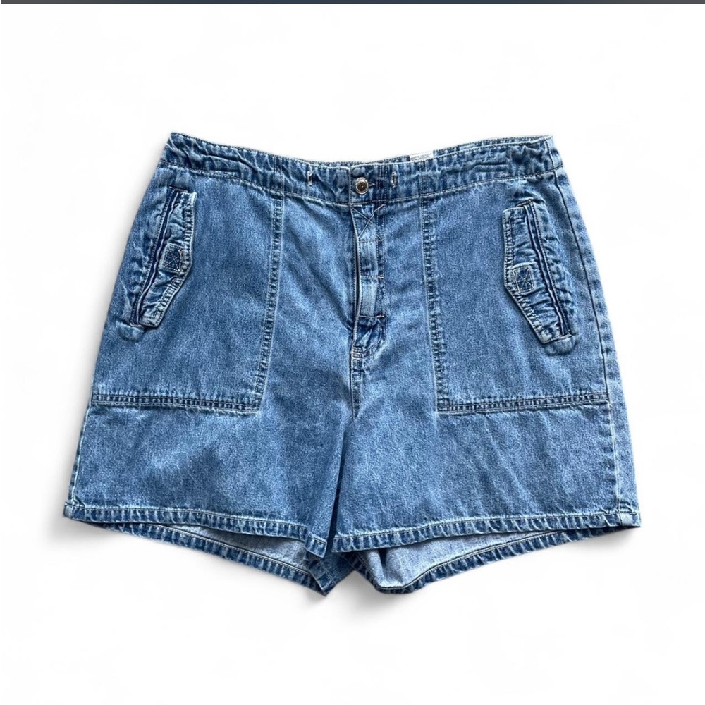 Vintage y2k jean shorts 32” womens 5 pocket design mom jeans La blues denim